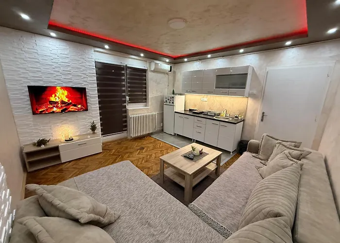 アパート Centar Lux Obrenovac, Na Trgu, Siguran Parking *