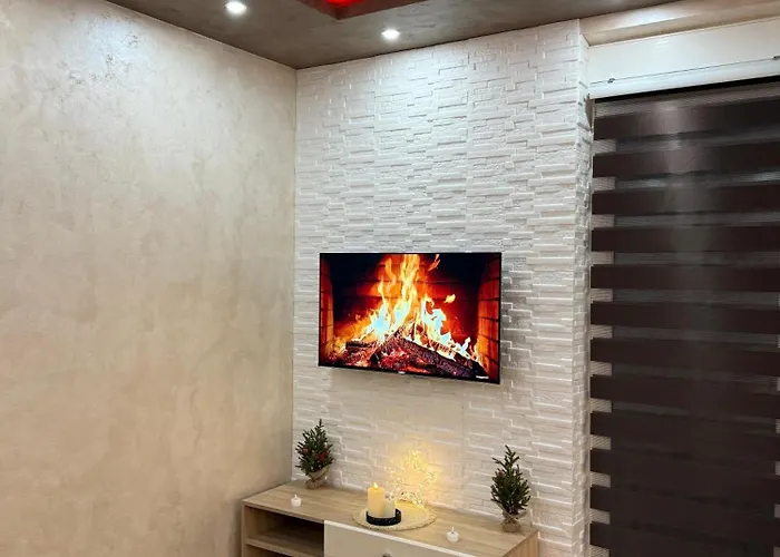 Centar Lux Obrenovac, Na Trgu, Siguran Parking アパート