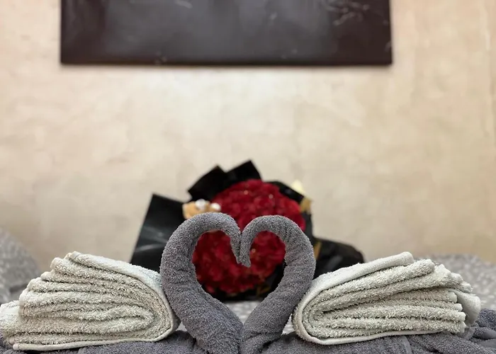 Centar Lux Obrenovac, Na Trgu, Siguran Parking アパート