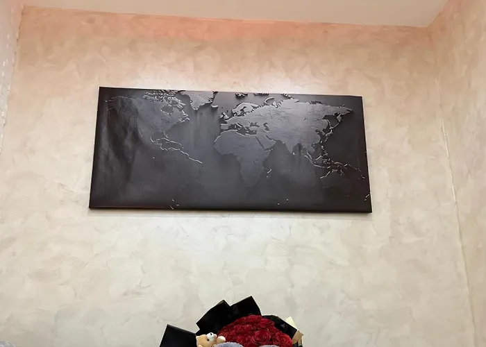 Centar Lux Obrenovac, Na Trgu, Siguran Parking アパート