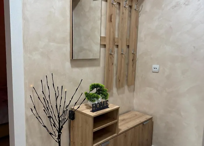 Centar Lux Obrenovac, Na Trgu, Siguran Parking Obrenovac