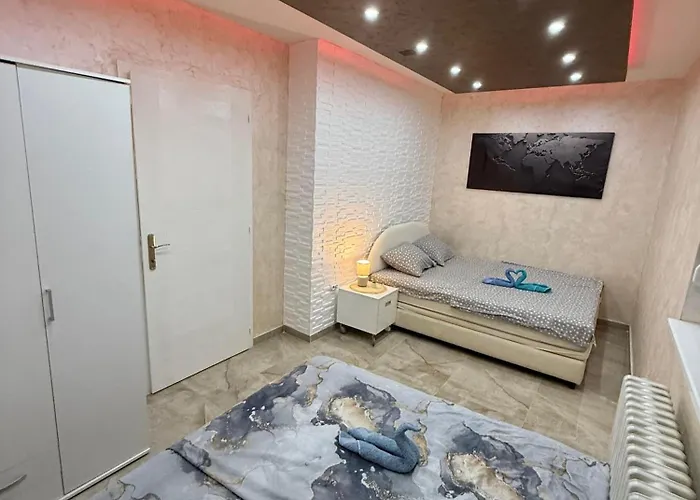 アパート Centar Lux Obrenovac, Na Trgu, Siguran Parking *