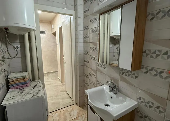 アパート Centar Lux Obrenovac, Na Trgu, Siguran Parking *